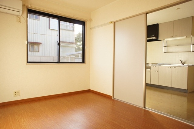 居室・リビング　図面と現状に相違がある場合には現状を優先