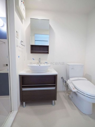 洗面設備　アーデン土佐堀