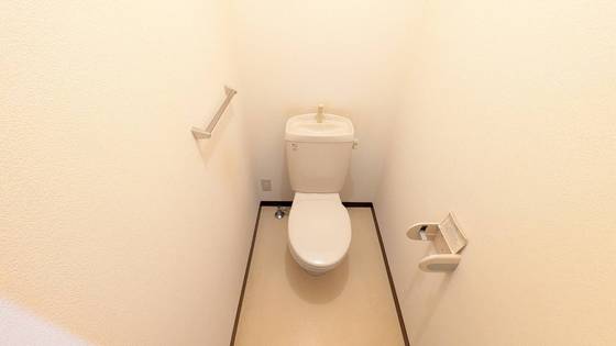 トイレ　※別部屋の写真です