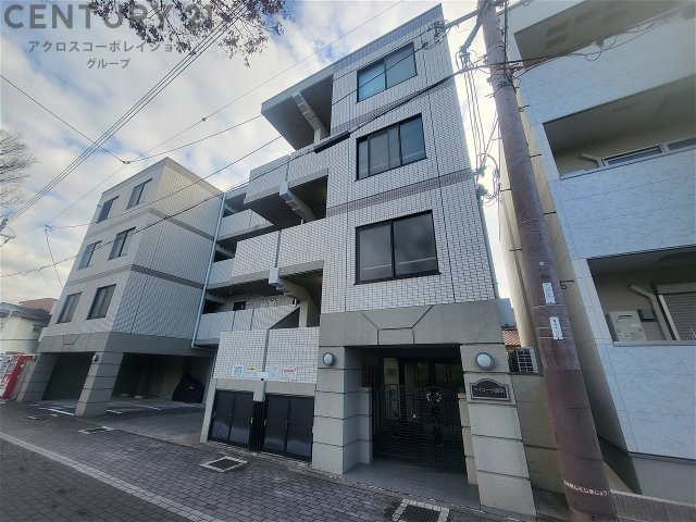 建物外観　オートロック・防犯カメラ付きで安心です！