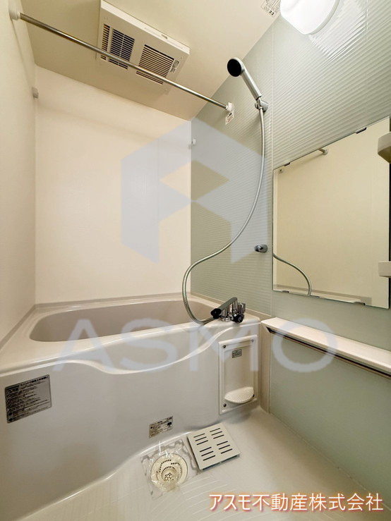 バス・シャワールーム　同マンション別部屋参考写真