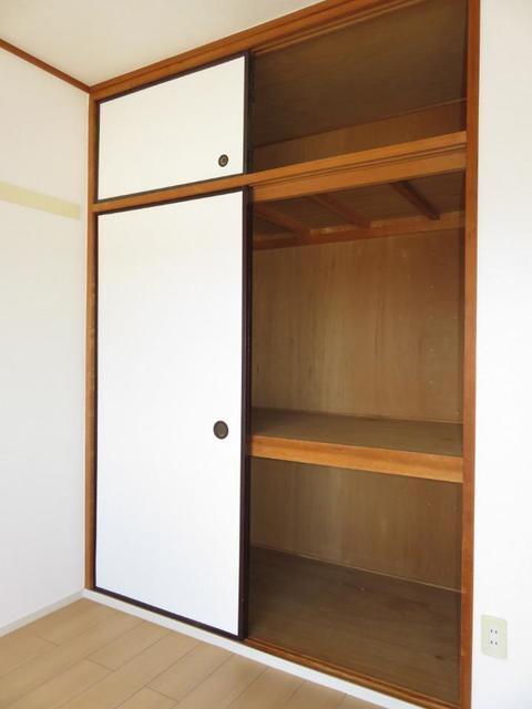 セキュリティ　収納