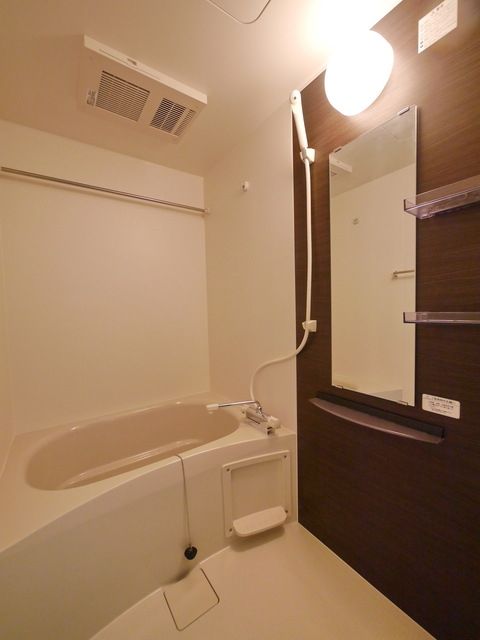 バス・シャワールーム　★お部屋探しはタウンハウジング稲田堤店まで★