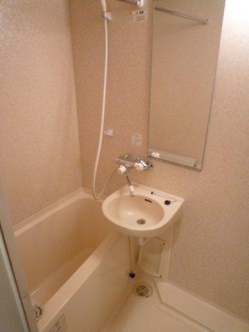 バス・シャワールーム　バス