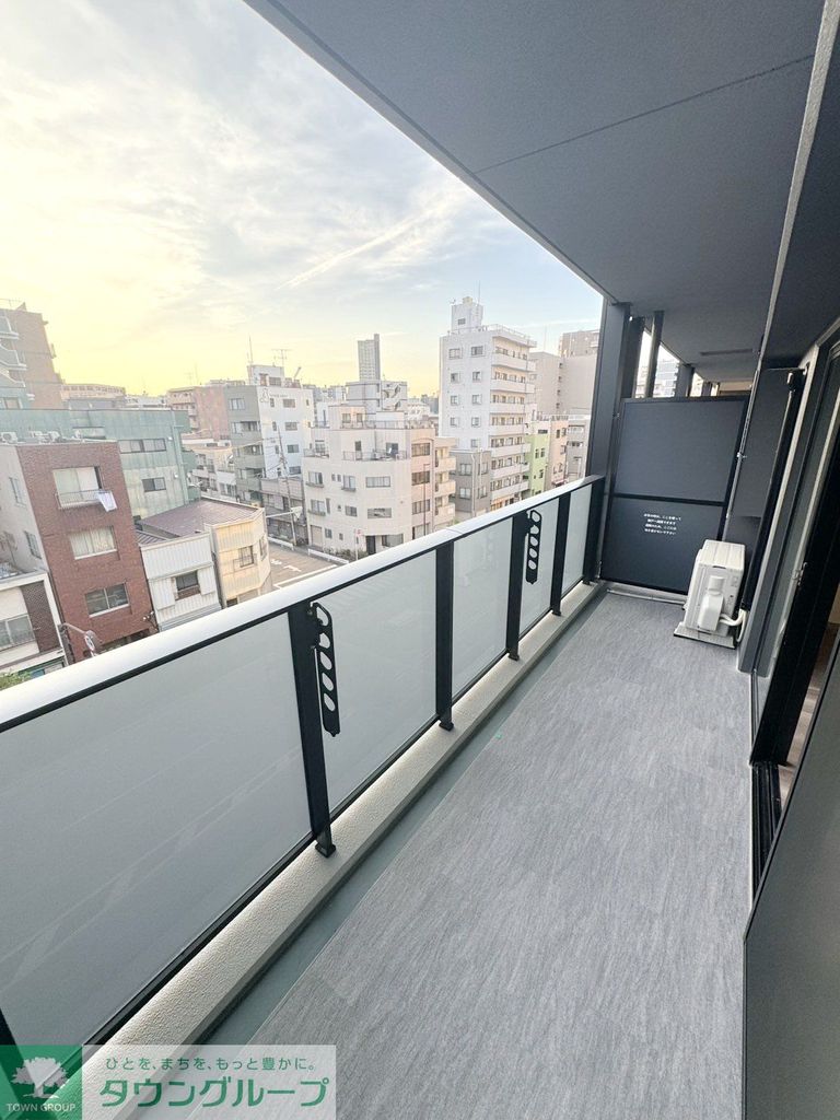 バルコニー　バルコニー