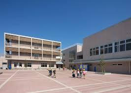 小学校　茅ヶ崎市立汐見台小学校（小学校）まで580m