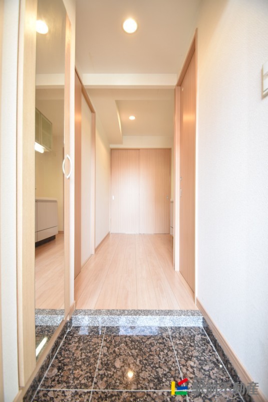 玄関　同タイプ別部屋