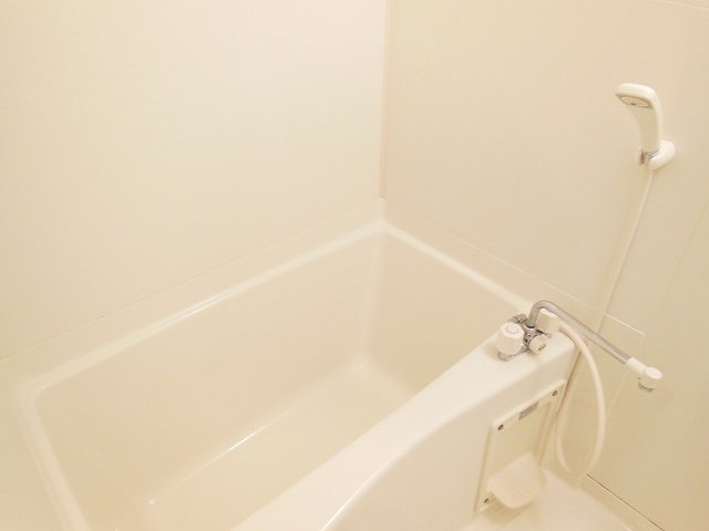 バス・シャワールーム　日々の暮らしに欠かせないお風呂です