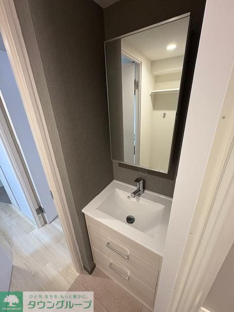 洗面設備　内見の予約先はタウンハウジング新中野店になります★★