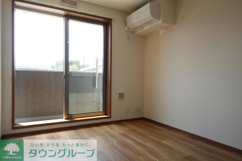 居室・リビング　★日当たりの良いリビング★