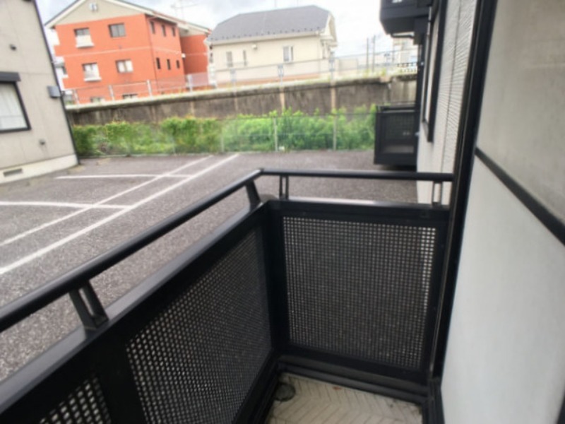 バルコニー　図面と現状に相違がある場合には現状を優先