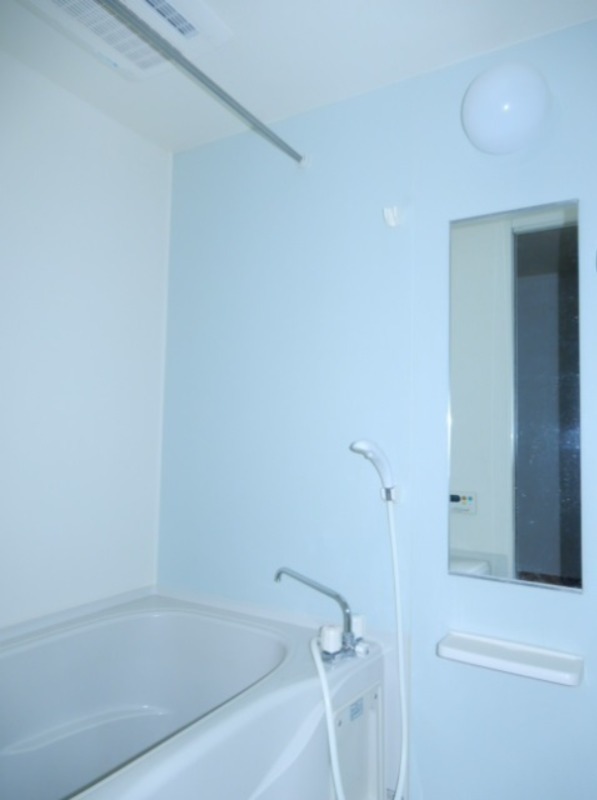 バス・シャワールーム　図面と現状に相違がある場合には現状を優先