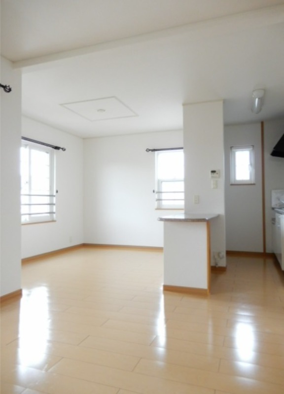 居室・リビング　図面と現状に相違がある場合には現状を優先