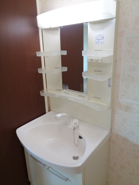 洗面設備　忙しい朝に嬉しいシャンプードレッサー