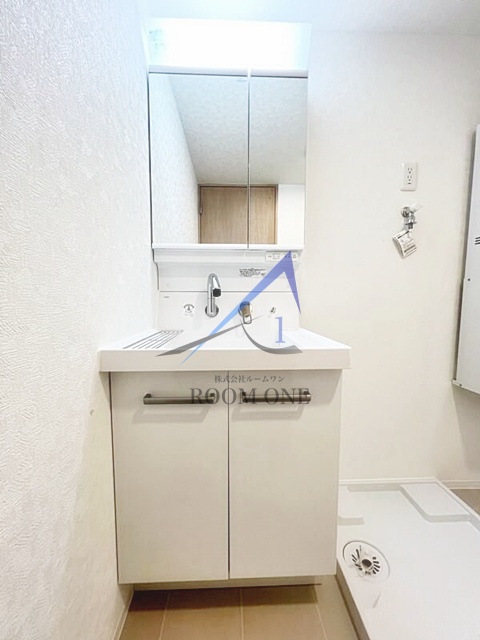 洗面設備　独立洗面台です。