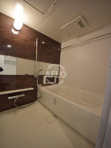 バス・シャワールーム　スプランディッド安土町　浴室