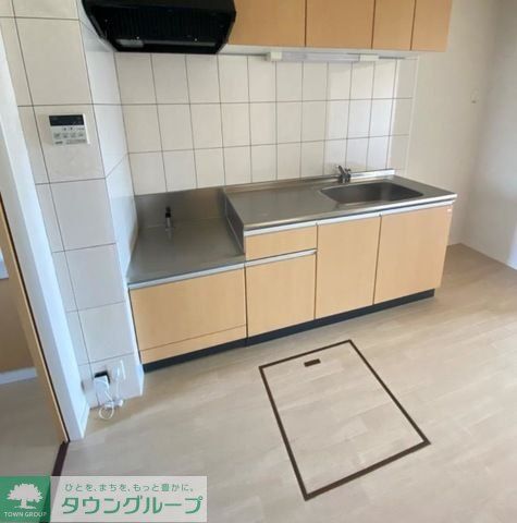 キッチン　お問合せはタウンハウジングまで！※現地待合わせ相談可能