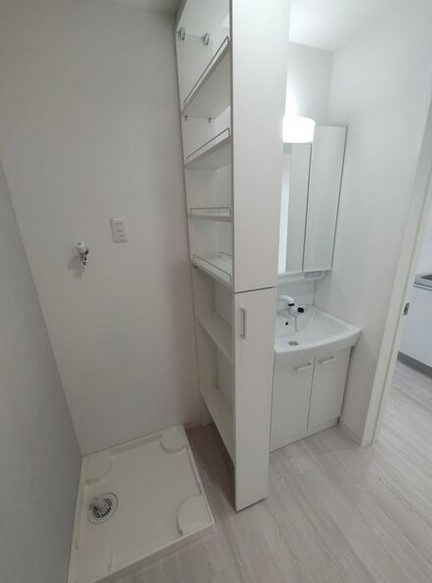 洗面設備　★独立洗面所 ※同じコンセプトの別物件の写真