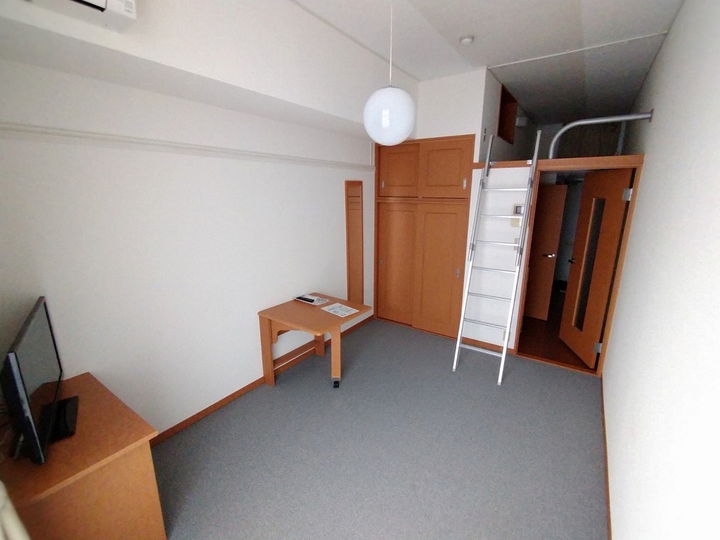 その他部屋・スペース　1階はフローリング仕様です。