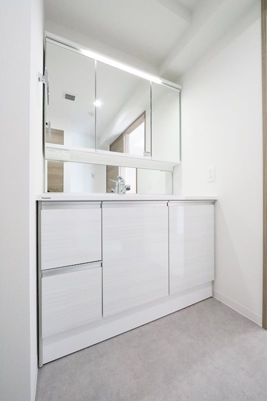 洗面設備　独立洗面台