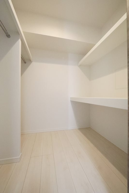 収納　ウォークインクローゼット