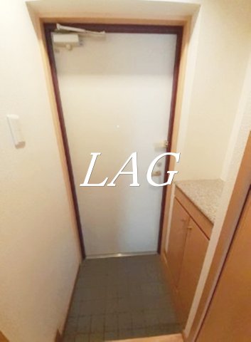 玄関　玄関です。