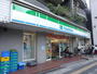 コンビニ　ファミリーマート浦和仲町店（コンビニ）まで107m