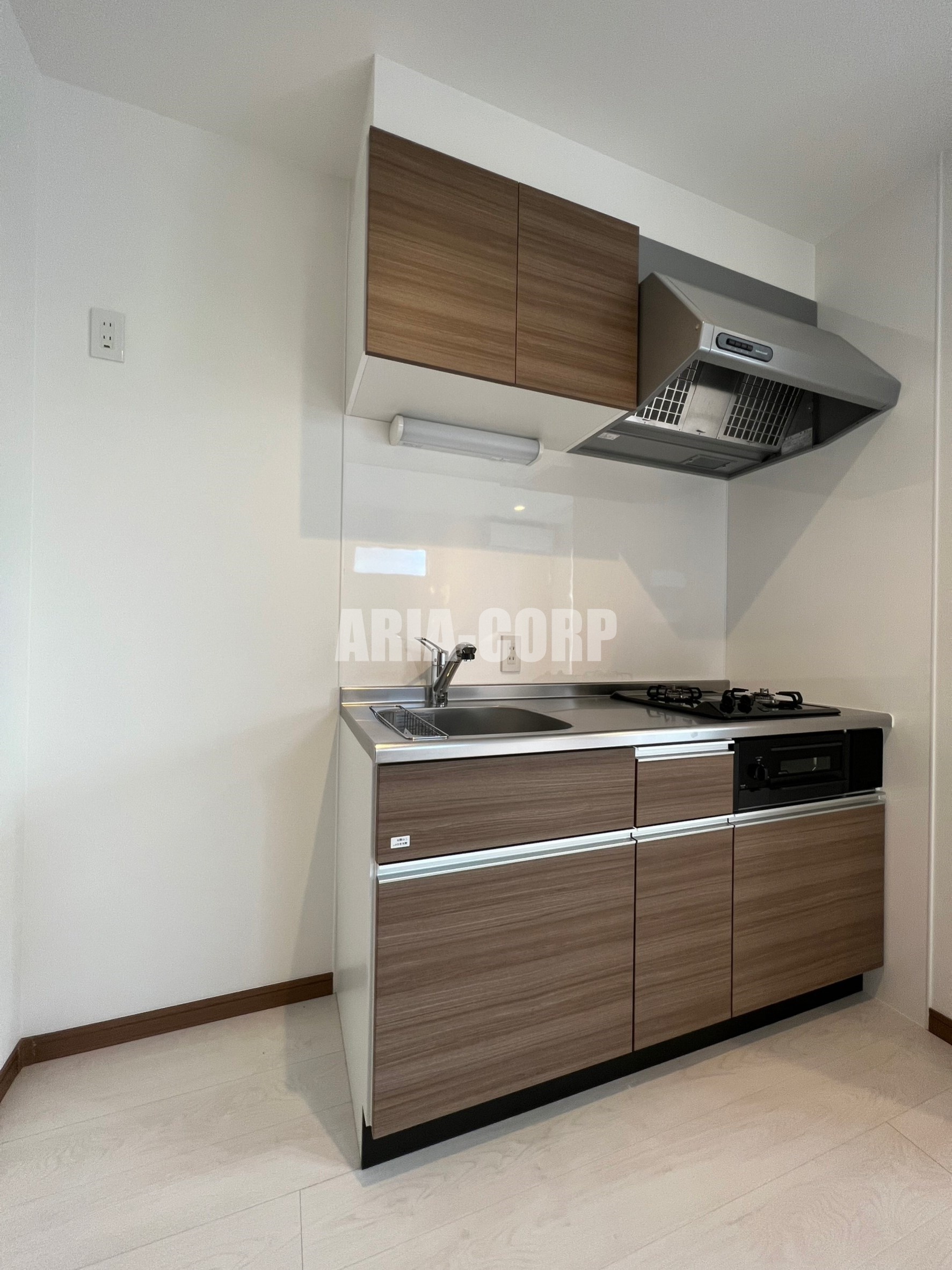 キッチン　2口ガスコンロ。グリル付きのシステムキッチン搭載♪