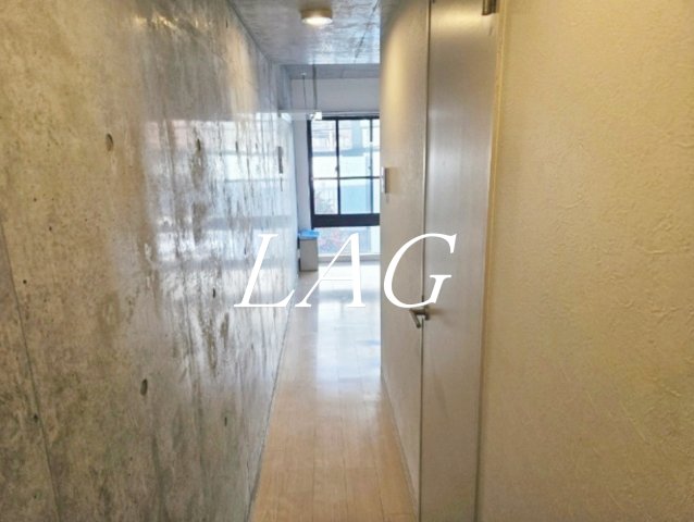 玄関　玄関です。