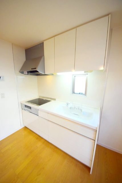 キッチン　★★お料理しやすい、2口システムキッチン★★