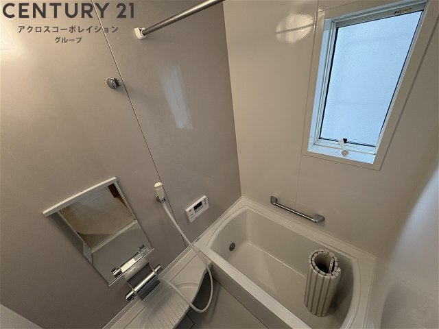 バス・シャワールーム　一日の疲れを癒す浴室です♪