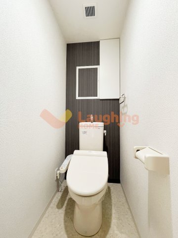トイレ　落ち着いたトイレです