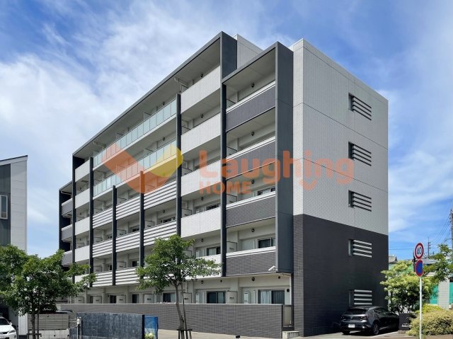 建物外観　外観は落ち着いています