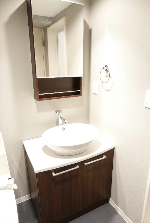 洗面設備　デザイン洗面台