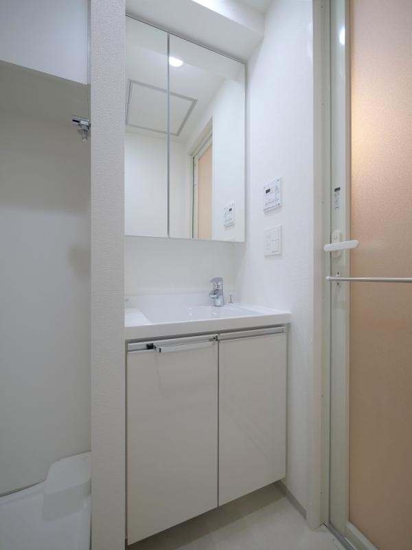 洗面設備　☆嬉しい独立洗面台☆