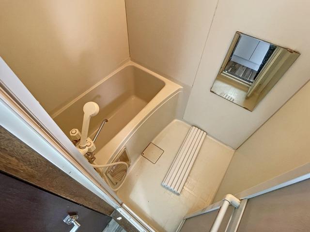 バス・シャワールーム　浴室
