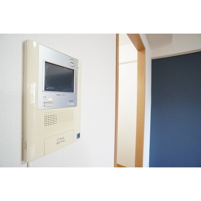 セキュリティ　オートロック仕様のエントランス