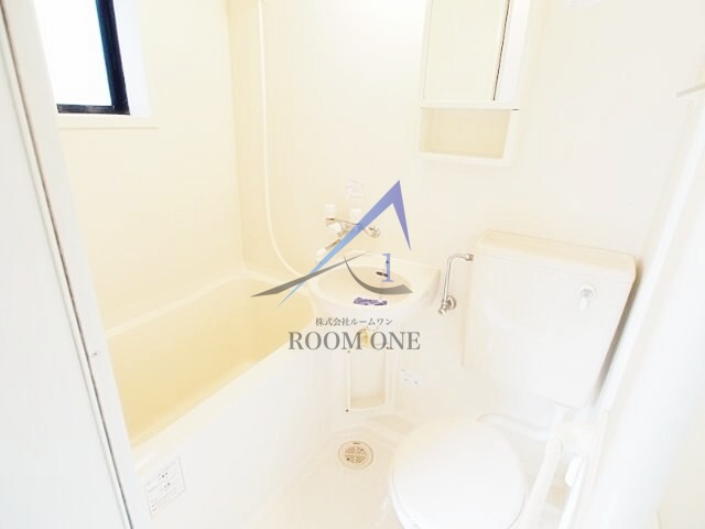 バス・シャワールーム　お風呂です。