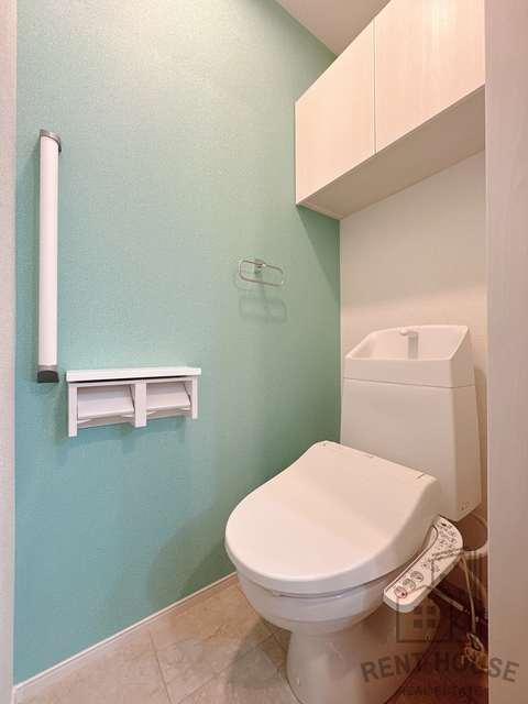 トイレ　同仕様写真です。