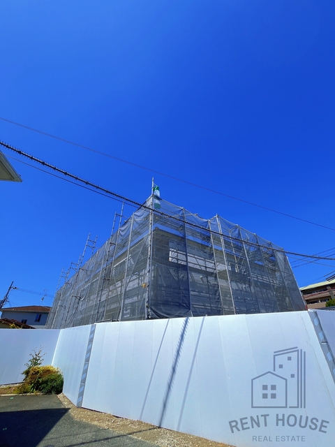 建物外観　外観（建設中）