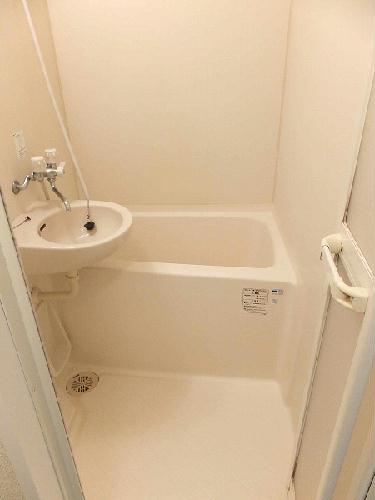 バス・シャワールーム　現況優先