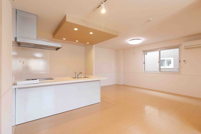 居室・リビング　リビング15畳