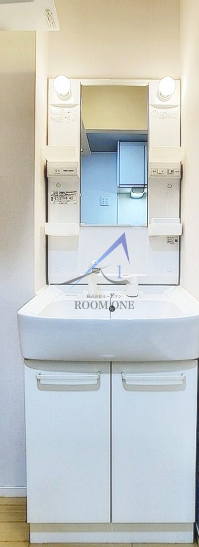 洗面設備　洗面台です。