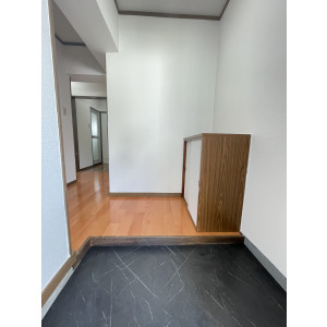 玄関　ゆったりとした玄関です