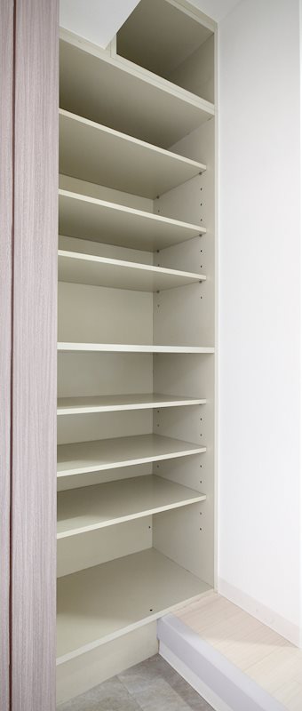 収納　靴以外にも収納可能のシューズボックス