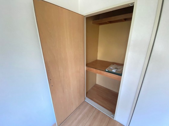 収納　※別部屋の写真です