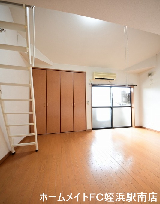 居室・リビング　★インターネット無料♪★参考写真