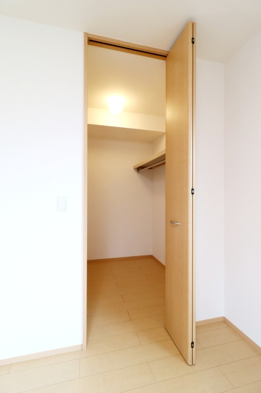 収納　図面と現状に相違がある場合には現状を優先