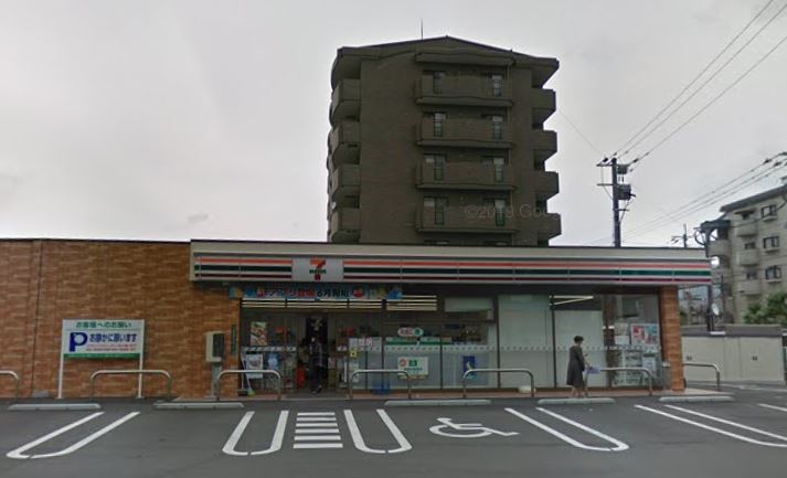 コンビニ　セブンイレブン 太宰府通古賀3丁目店（コンビニ）まで705m