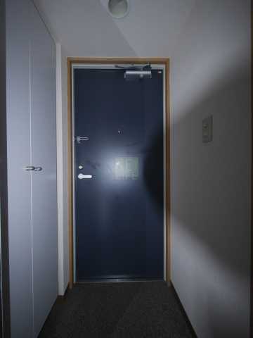 玄関　コンフォリア早稲田DEUX